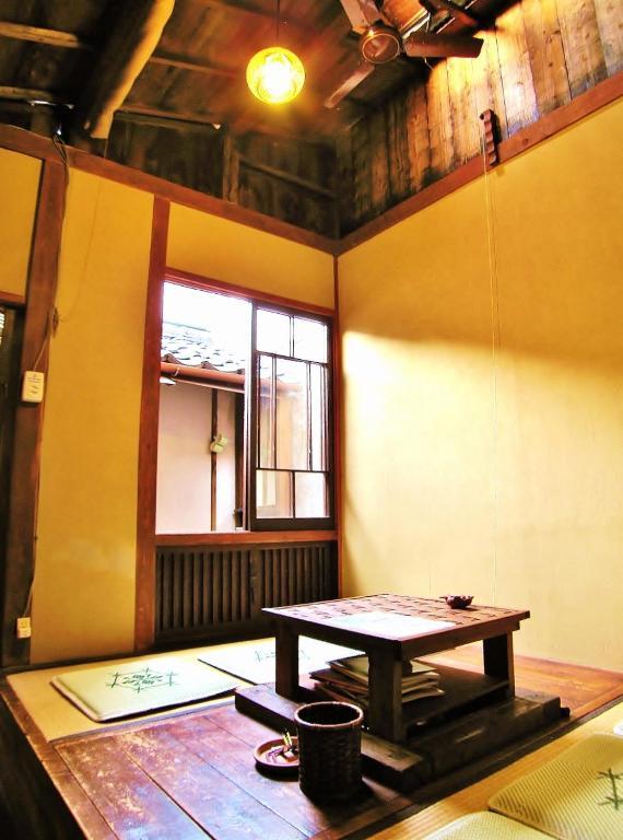 Small World Guest House เกียวโต ภายนอก รูปภาพ